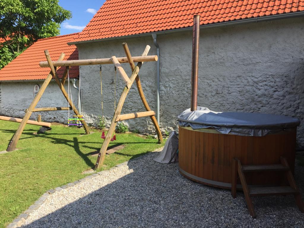 Statek 3 - Wellness & Spa Hotel Hluboká nad Vltavou Eksteriør billede