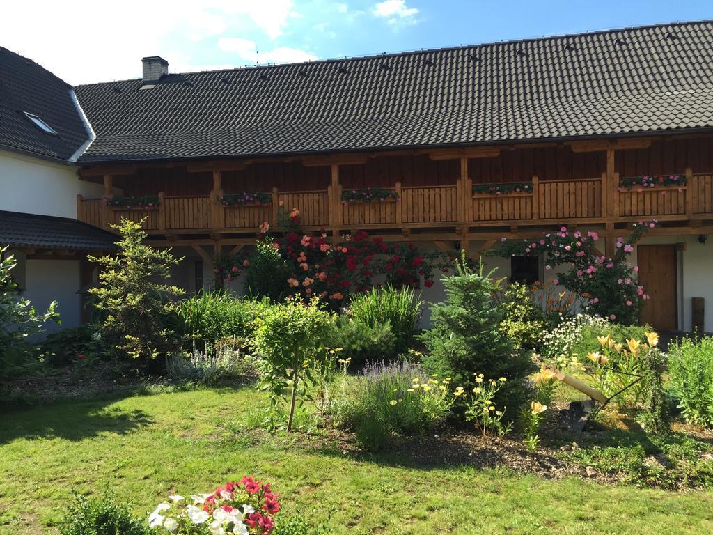 Statek 3 - Wellness & Spa Hotel Hluboká nad Vltavou Eksteriør billede
