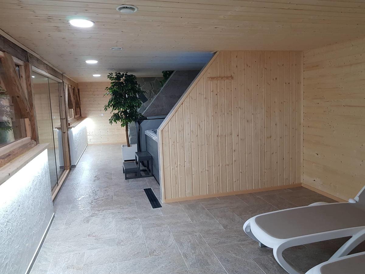 Statek 3 - Wellness & Spa Hotel Hluboká nad Vltavou Eksteriør billede