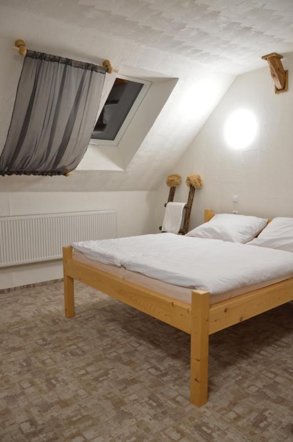 Statek 3 - Wellness & Spa Hotel Hluboká nad Vltavou Eksteriør billede