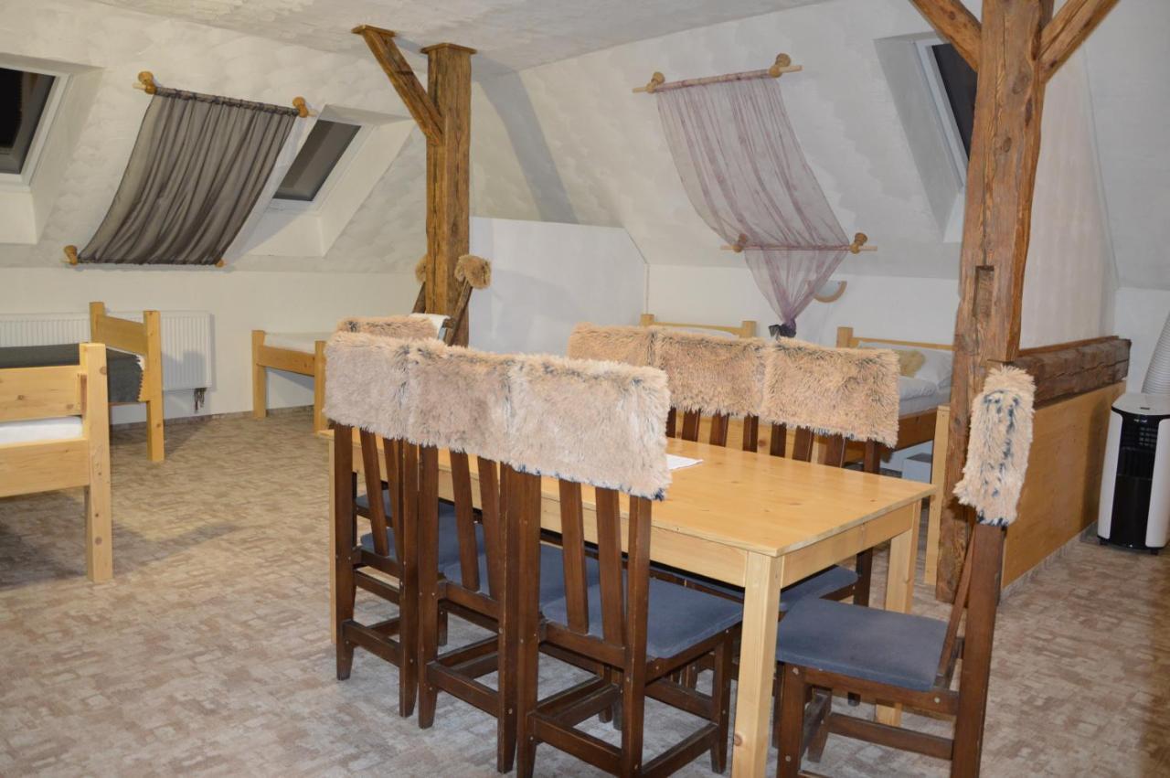 Statek 3 - Wellness & Spa Hotel Hluboká nad Vltavou Eksteriør billede