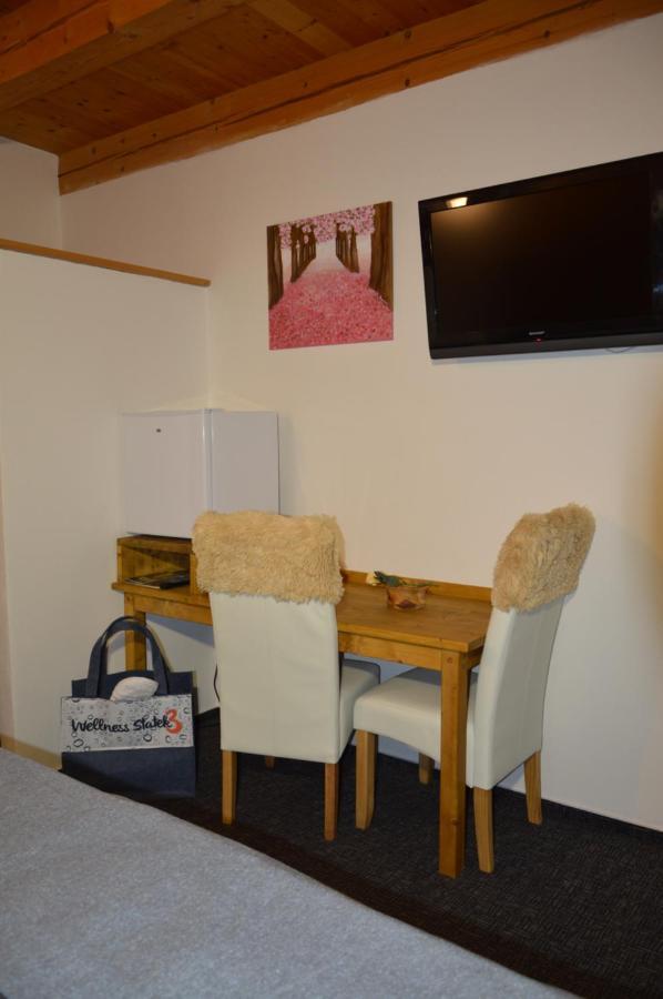 Statek 3 - Wellness & Spa Hotel Hluboká nad Vltavou Eksteriør billede