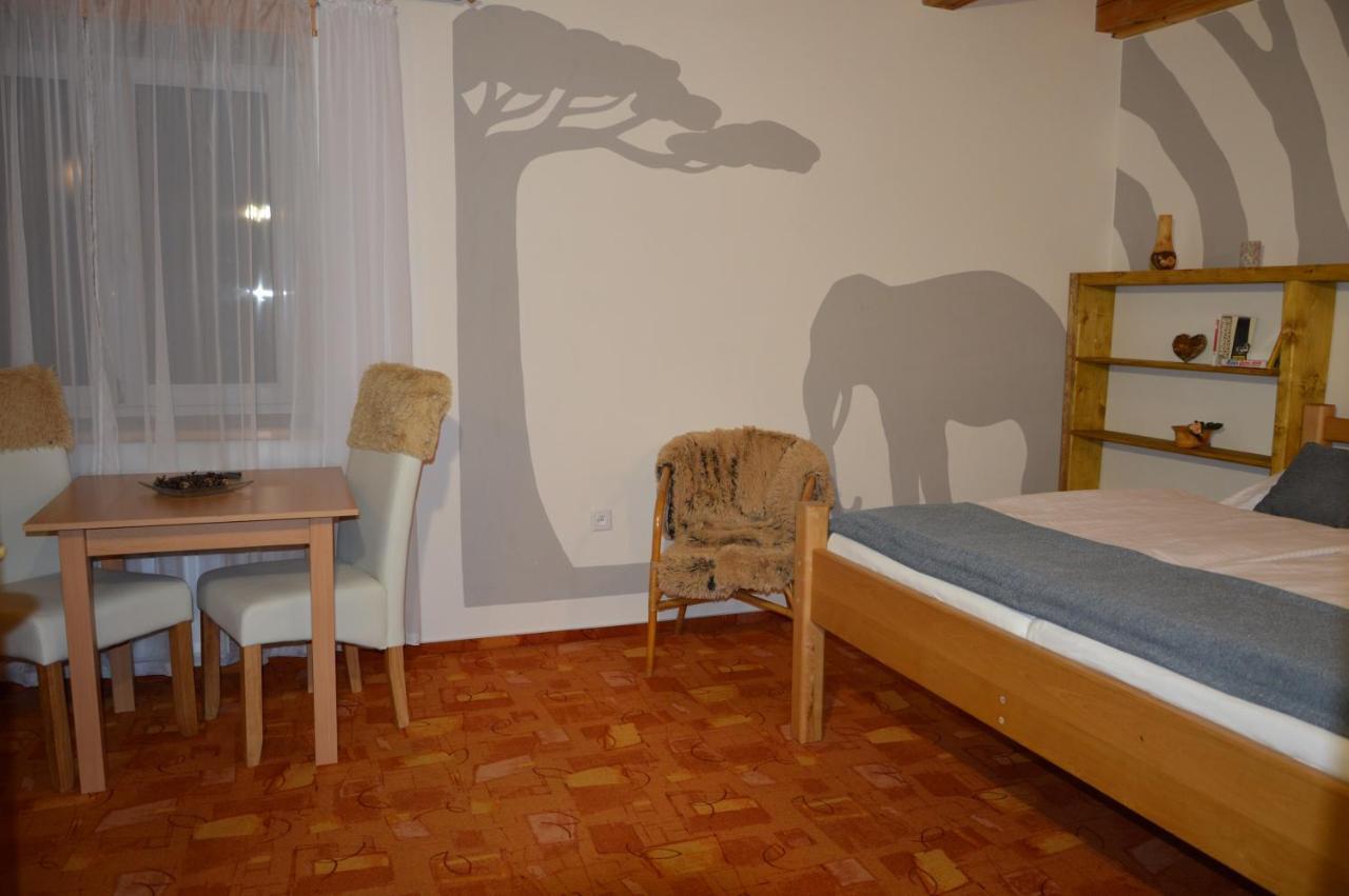 Statek 3 - Wellness & Spa Hotel Hluboká nad Vltavou Eksteriør billede
